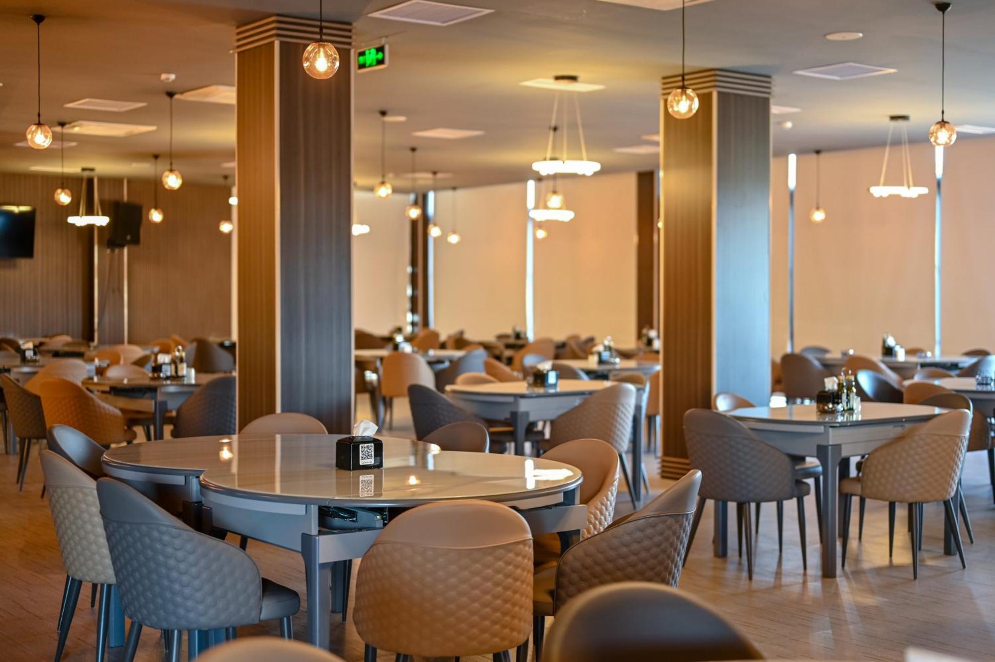 Grey Star Hotel Negotino  Bagian luar foto