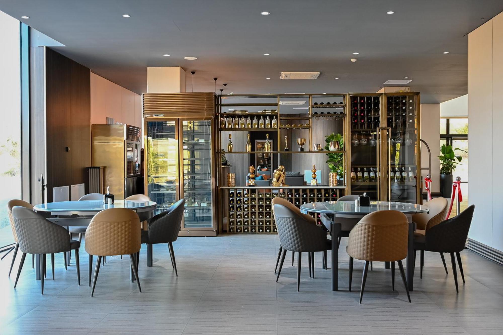 Grey Star Hotel Negotino  Bagian luar foto